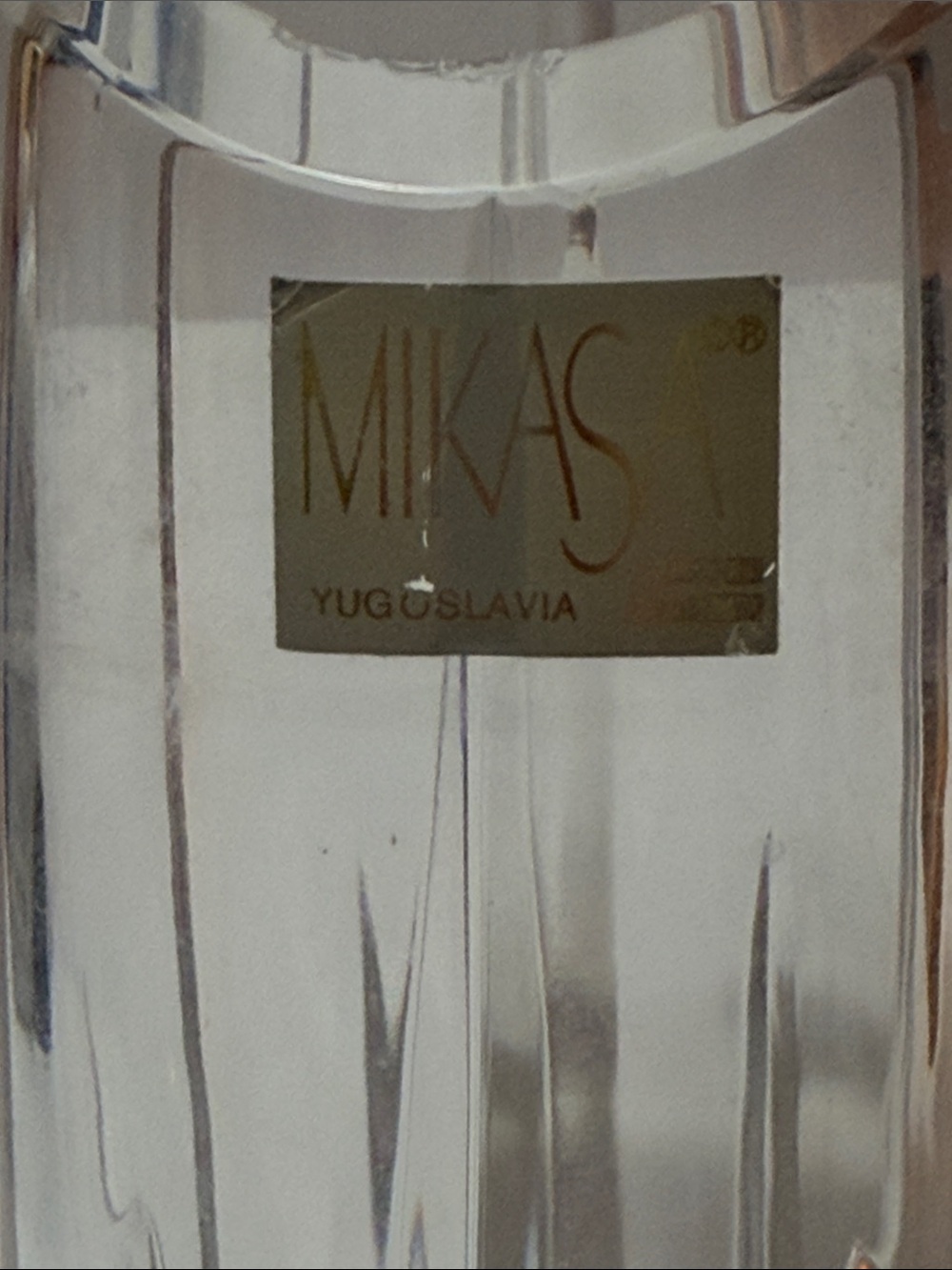 Mikasa Clear Crystal Vase with Vertical Cut Design - Picture 7 of 8